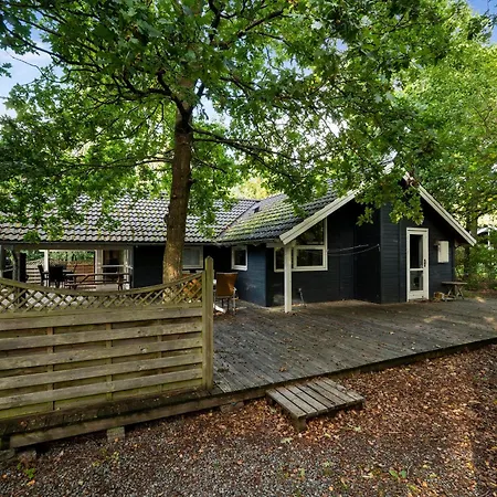 Stunning In With 3 Bedrooms And Wifi Holiday home