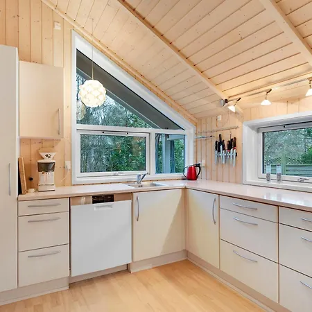 Stunning In With 3 Bedrooms And Wifi