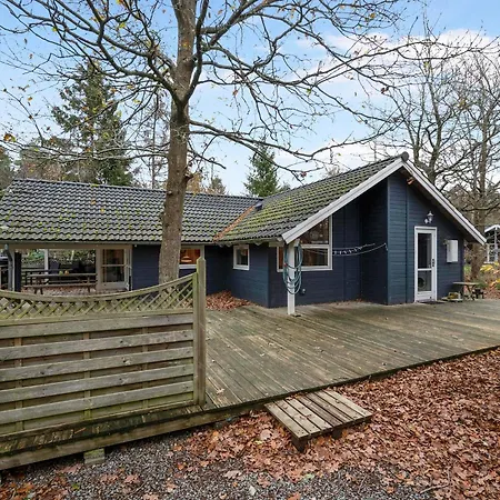 Stunning In With 3 Bedrooms And Wifi *